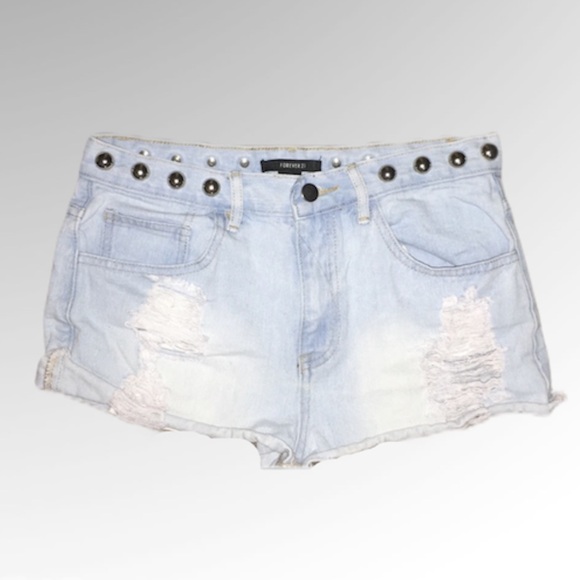 Forever 21 High Waisted Studded Jeans Shorts - Picture 2 of 3